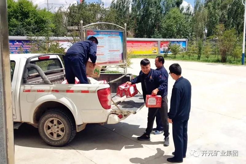 一家親│興海銅鑫慰問(wèn)部隊(duì)官兵，共話軍企團(tuán)結(jié)魚(yú)水情